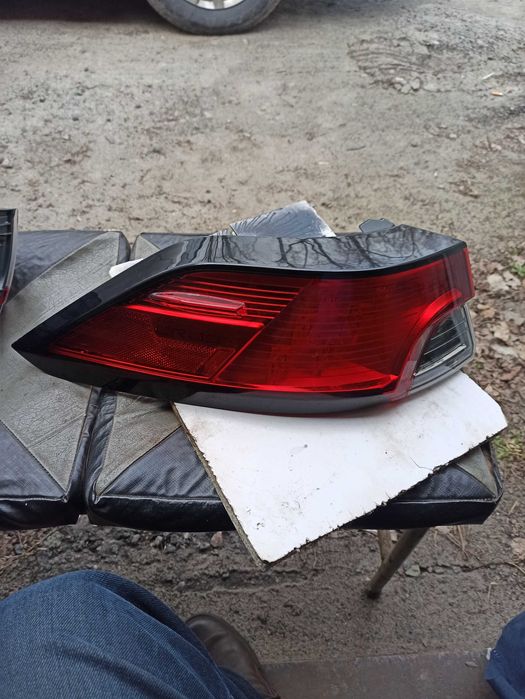 Ліхтар фара задня Toyota Corolla Cross 2020-24 USA Оригінал