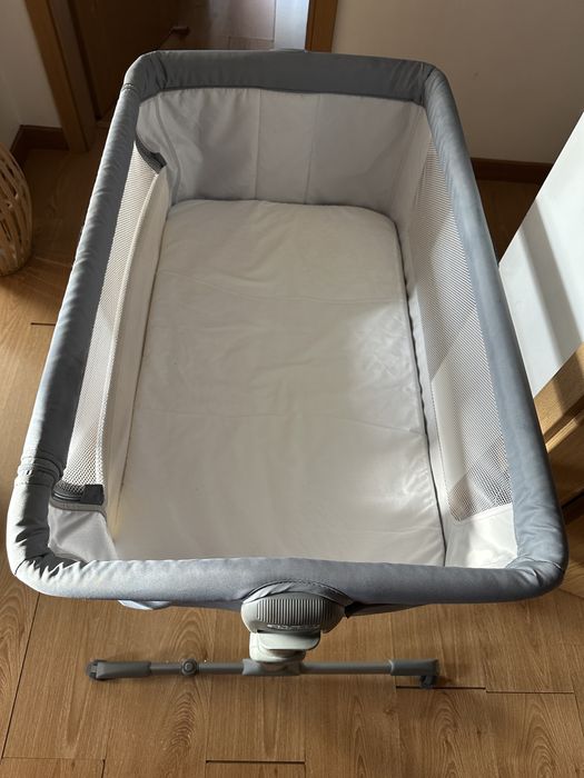 Chicco next2 me com colchao e saco de transporte