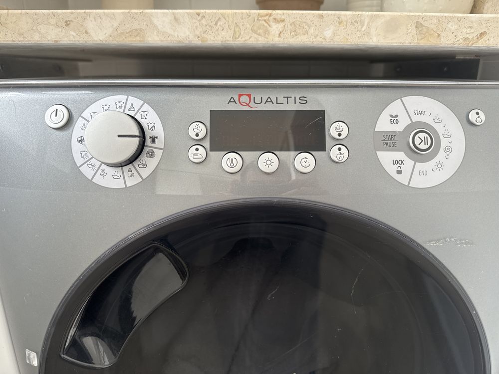 Máquina Lavar/Secar Ariston Aqualtis AQD970F 49