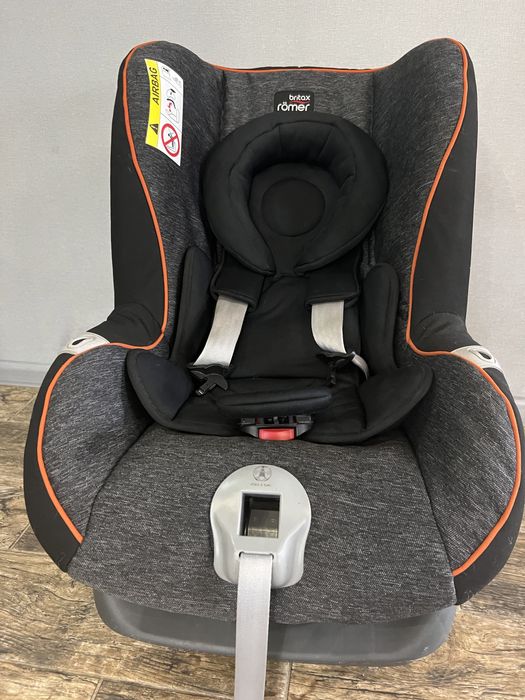 Автокрісло Britax Römer First Class plus BR від 0 до 4-5 років.