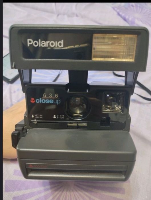 Продам фотоапарат Полароід