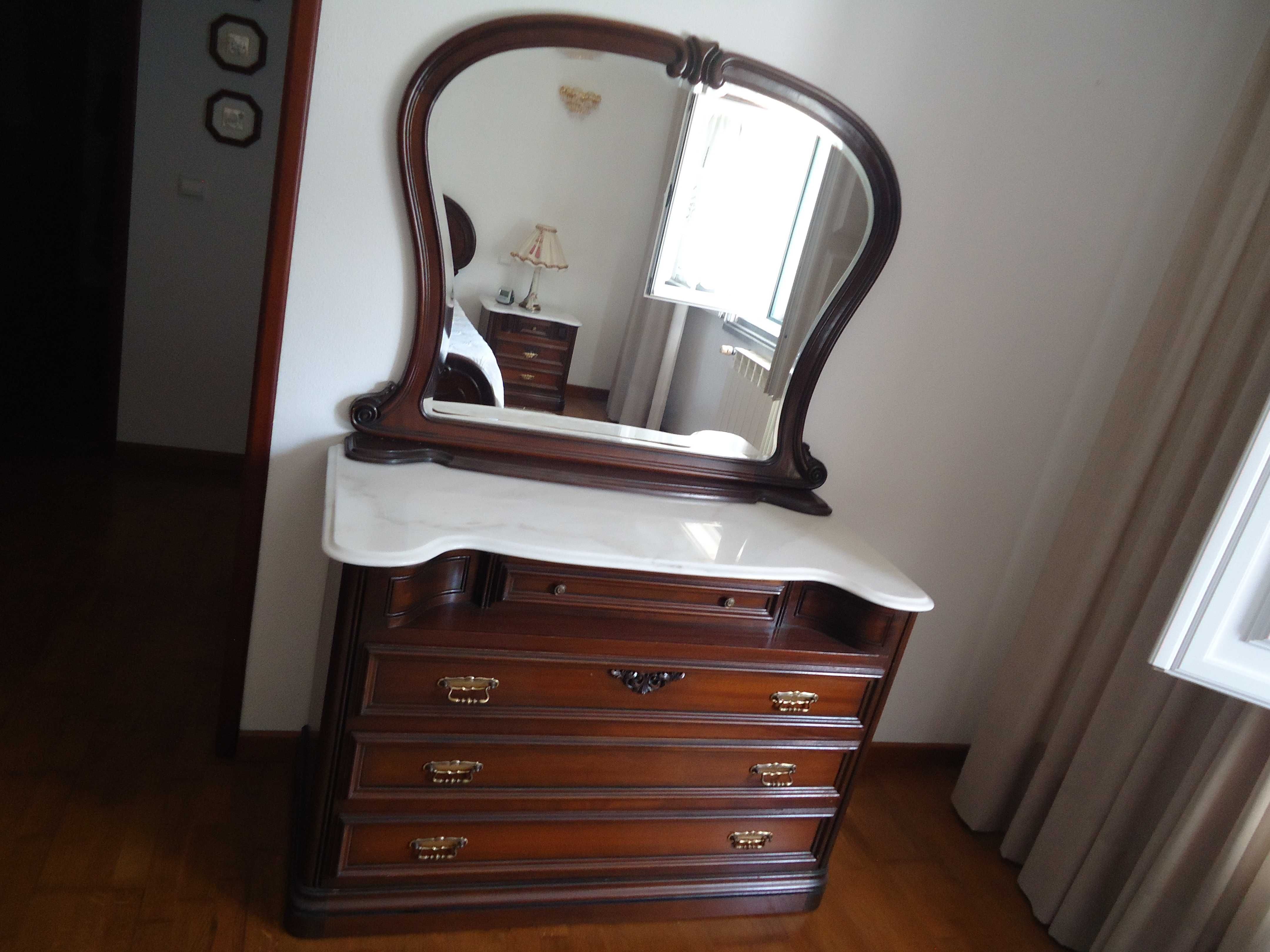 Mobília de quarto completa