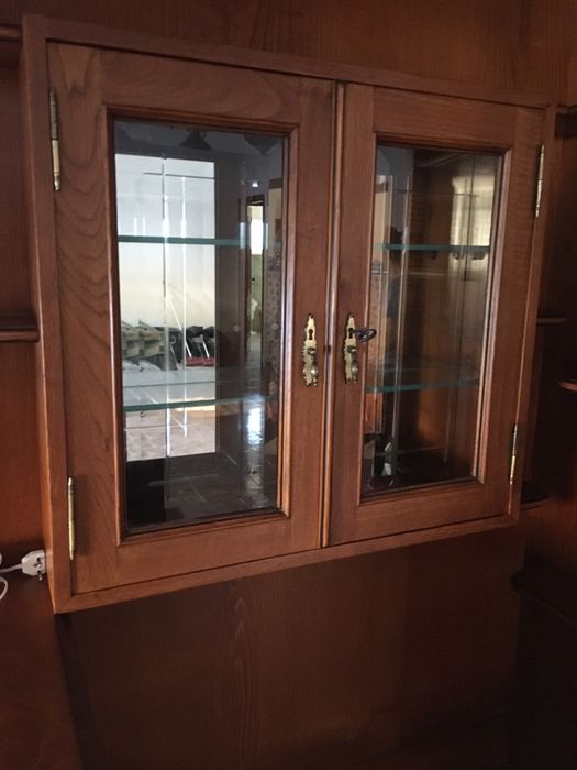 Bar em madeira como novo (vendo ou troco)