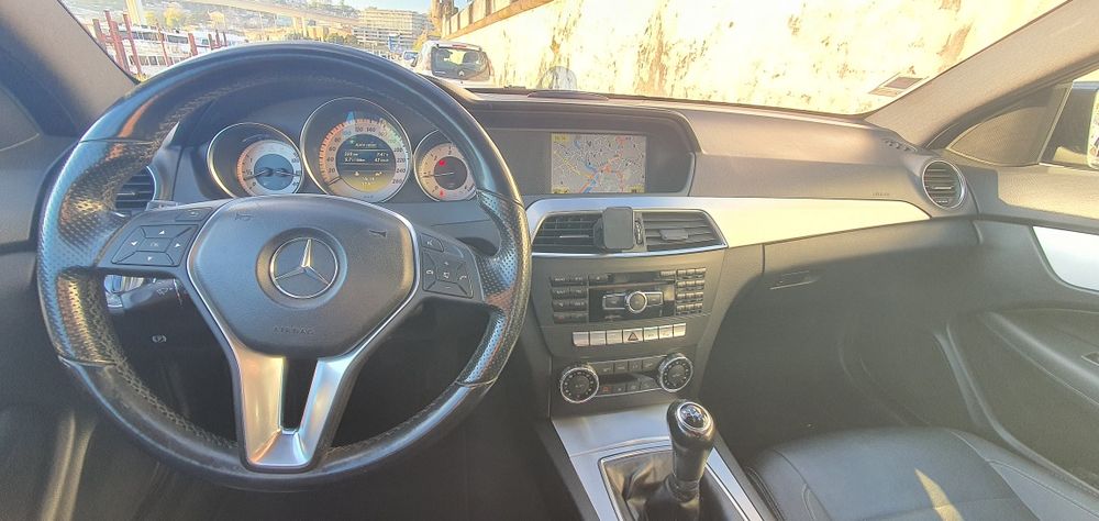 Mercedes benz C220 CDI Coupe BE Nacional