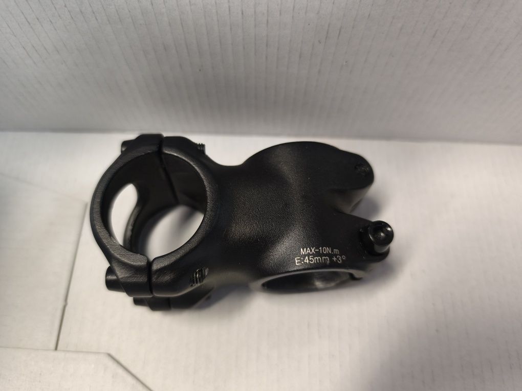 Mostek ahead rowerowy 40mm kierownicy 31.8mm Wspornik