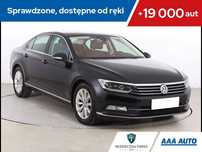 Volkswagen Passat 2.0 TDI, 190 KM, Automat, Skóra, Navi, Klimatronic, Tempomat,