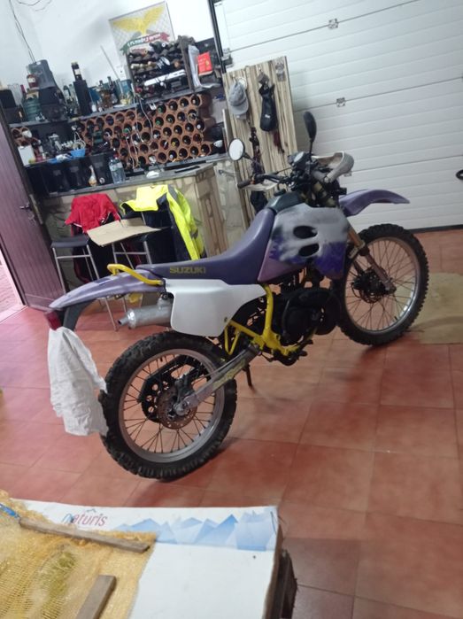 Suzuki RMX 50cc (com matrícula e documentos)