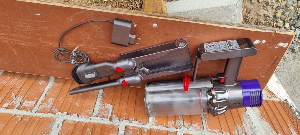 Odkurzacz dyson sv27