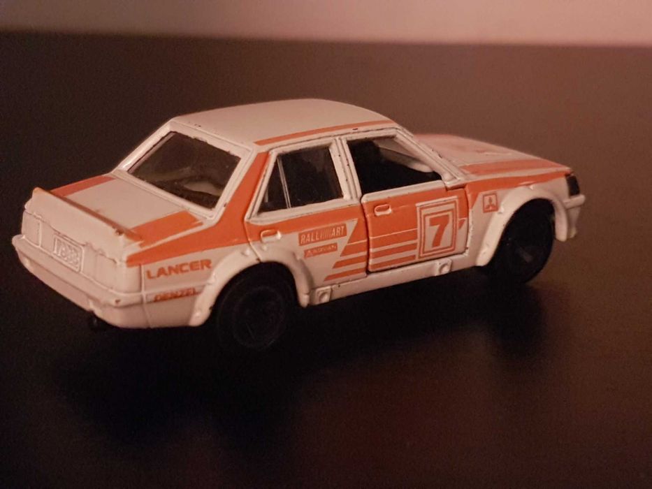 Miniatura Mitsubishi Lancer EX200 Turbo Tomica