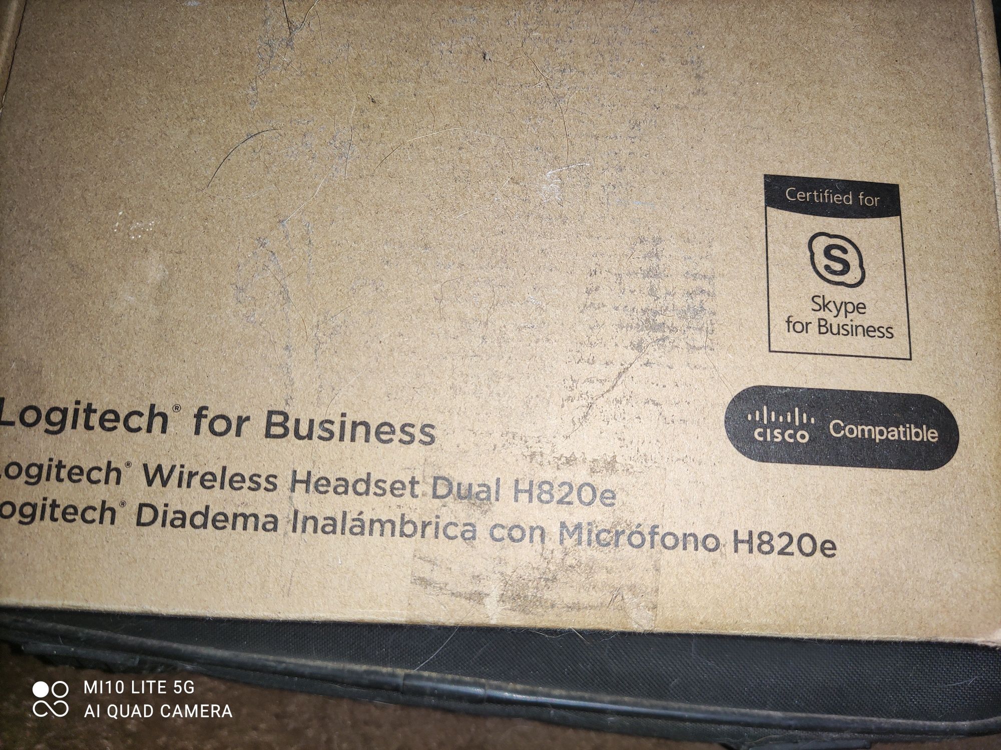 Sprzedam słuchawki z mikrofonem Logitech h820e