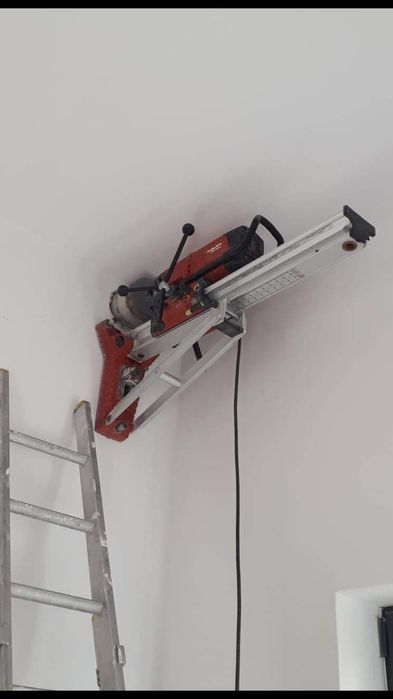 Wiercenie otworow. Przewierty w betonie.ciecie betonu.Wiertnica.Hilti.