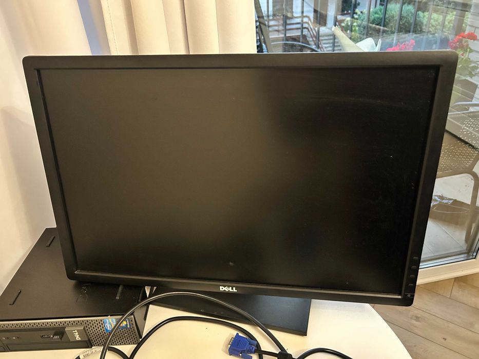 Monitor DELL stan idealny