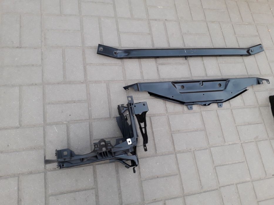 BMW F10/F11 SERIA 5 okular pasa mocowanie lampy lewe