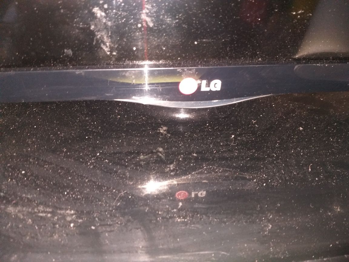 Продам телевизор LG 47
