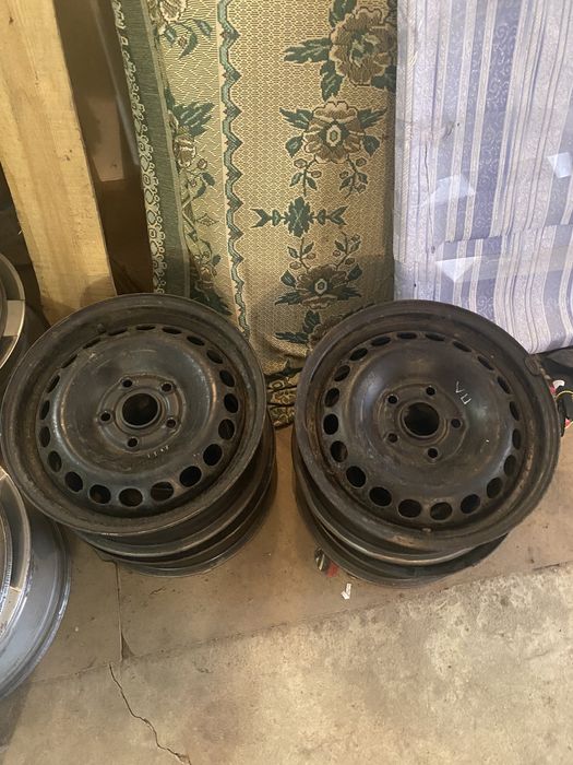 Диски 5/112 r15 VAG