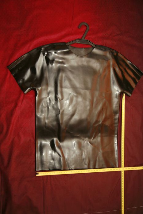 Koszula T-shirt lateksowa latex 0,6mm stan bdb