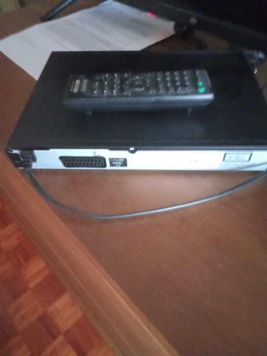 Leitor de DVD e cd