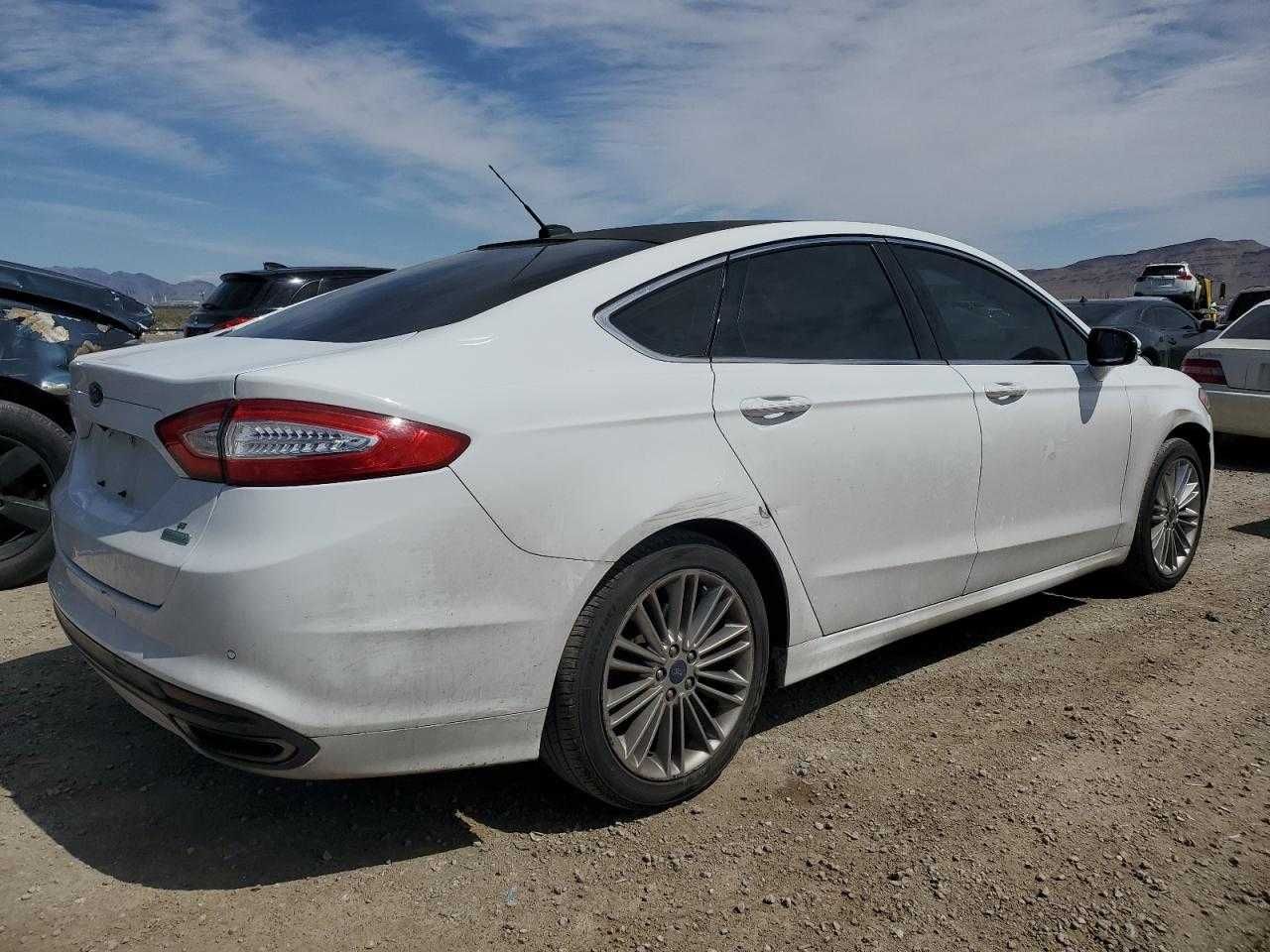 Ford Fusion SE 2016