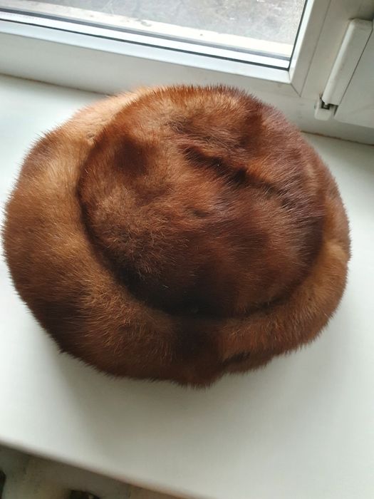 Шапка норкова коричнева