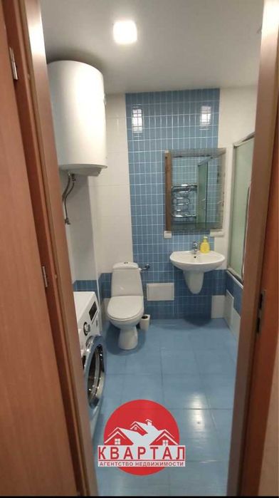 Продается 2-х к. кв. с капремонтом в кирпичном доме, ул. Добролюбова