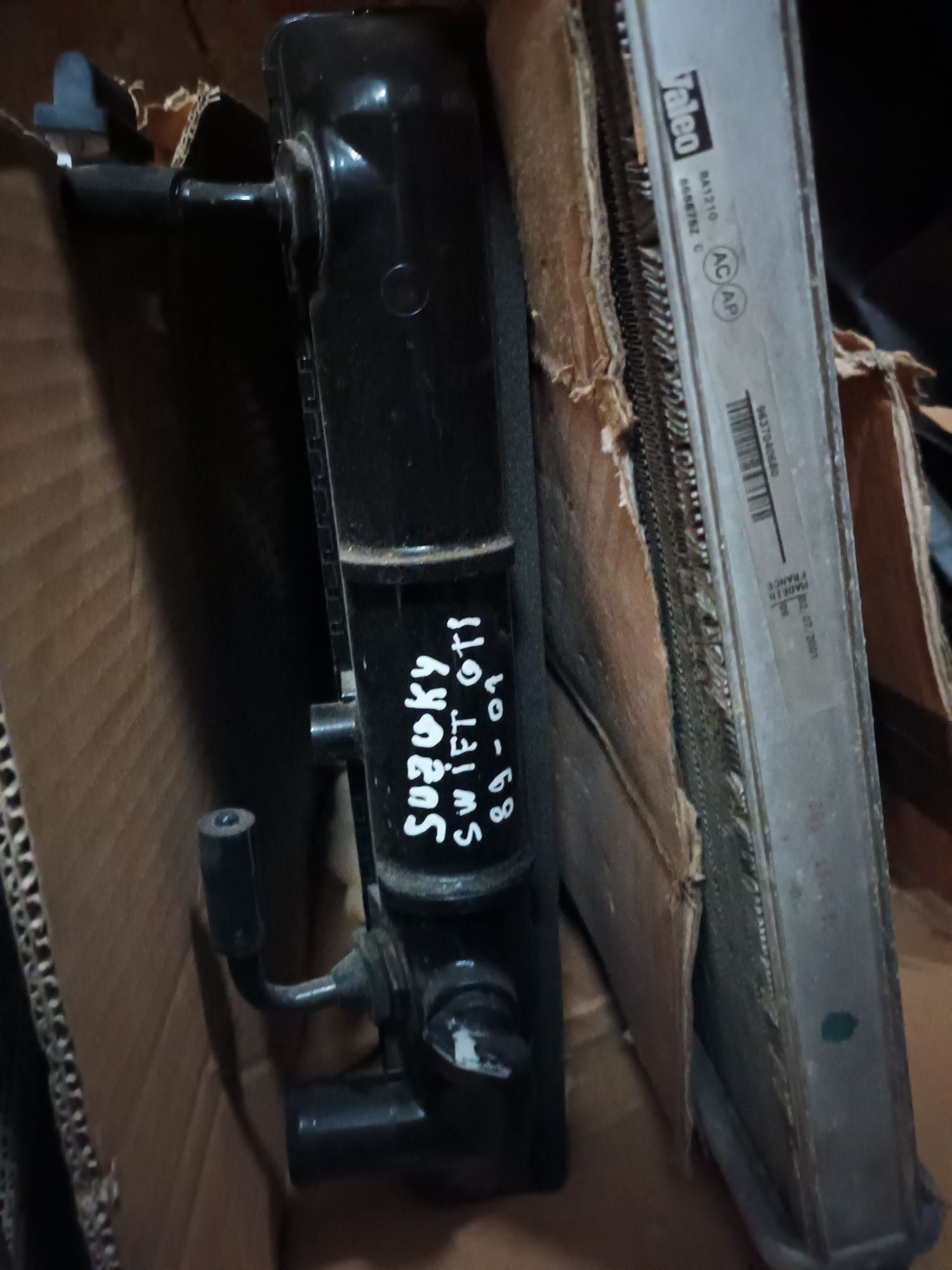 Radiadores de refrigeração e de ar condicionado.