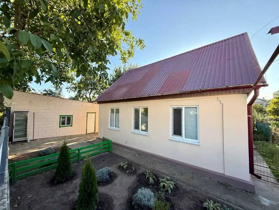 Продам 4-комнатный дом Правый берег пгт Мирный (район тупика)
