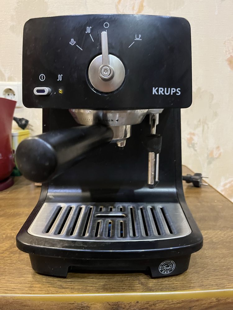 Кавоварка Krups XP 4000