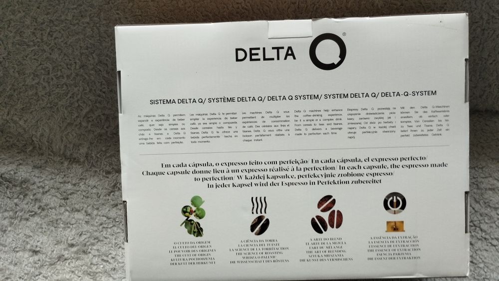 Eekspres do kawy Delta Q mini QOOL nowy