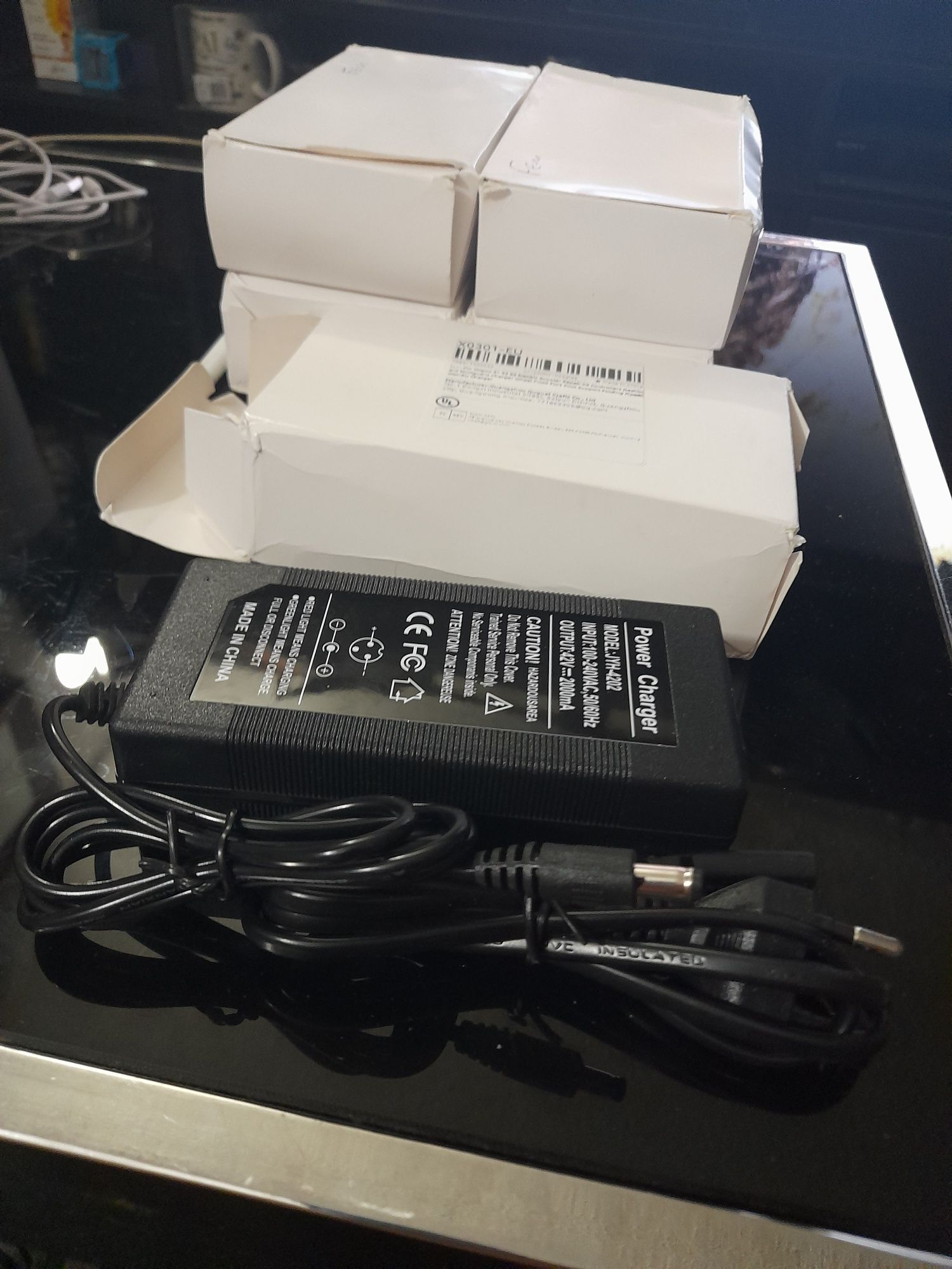 Charger trotinete carregador novo femea plug