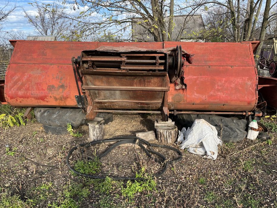 Продам жатку на сонях на Ниву ск5