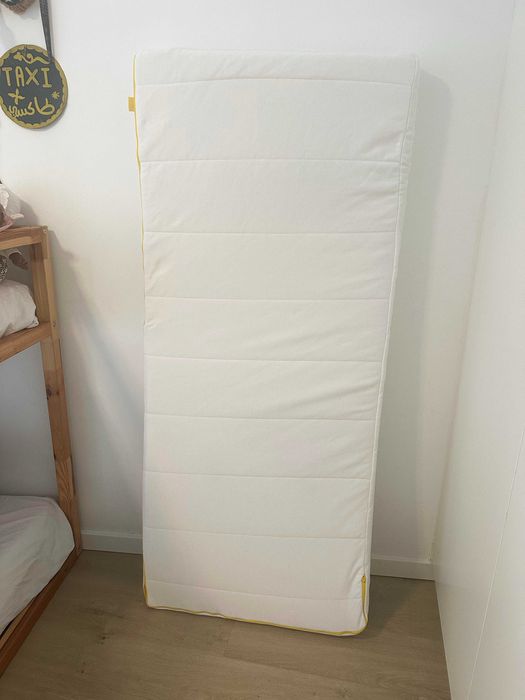 Cama criança SNIGLAR ikea 70x160 + colchão UNDERLIG