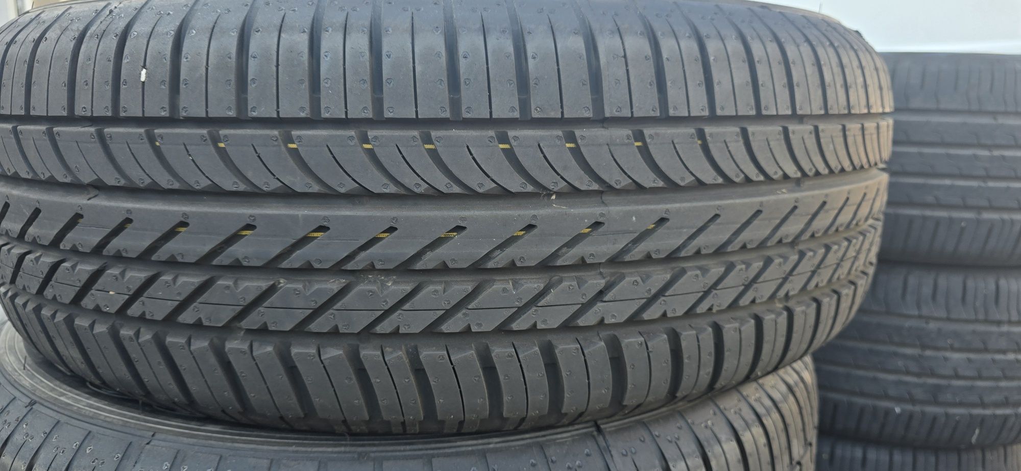 Opony letnie Goodyear Eagle F1 suv 235/60/18 nowe powystawowe 2022r