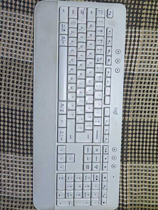 Клавіатура Logitech Signature K650