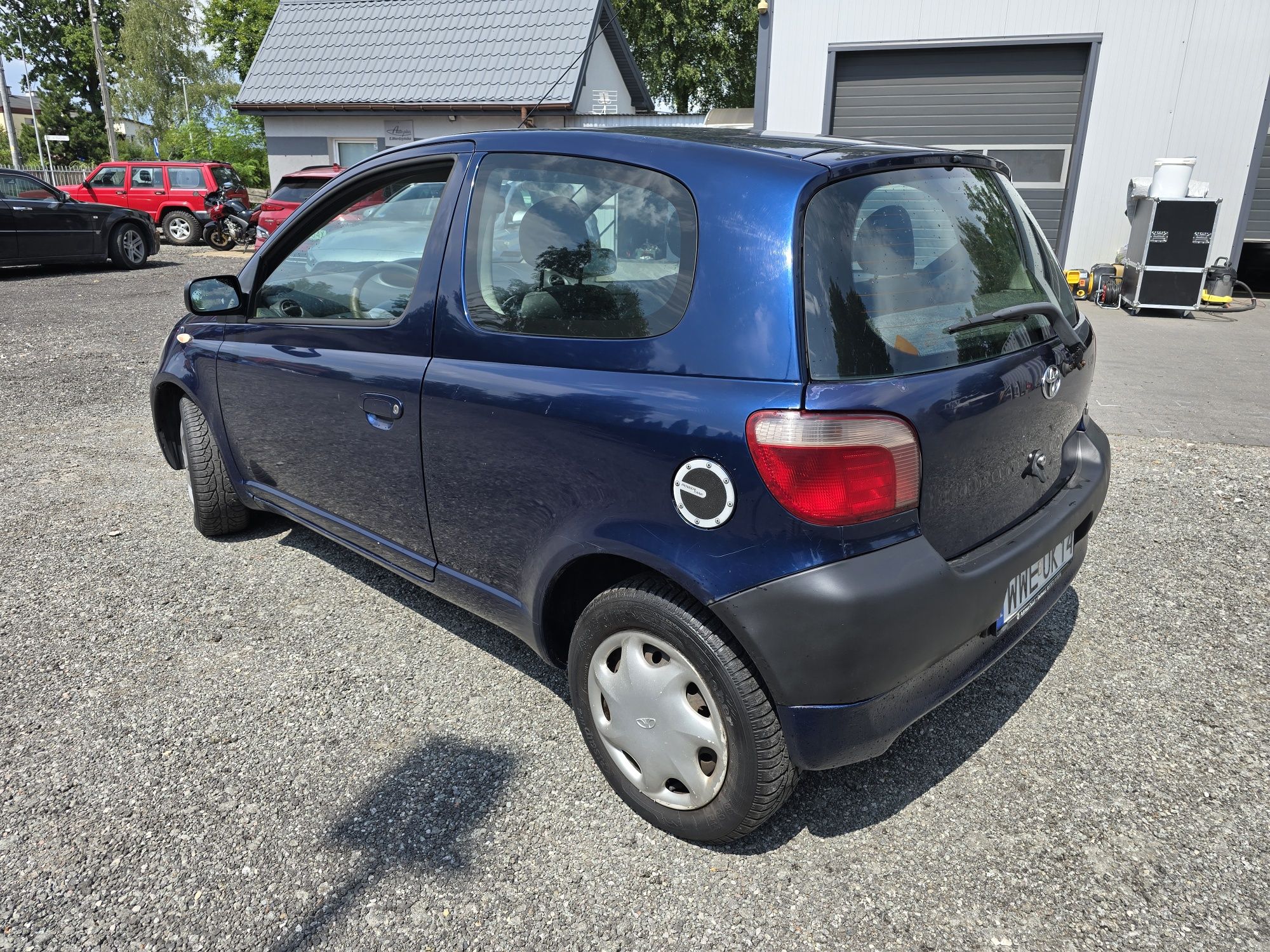 Toyota Yaris 1.0 Benzyna Wspomaganie Tanio Sprawny !