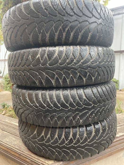 Продам комплект зимовоі резини R13, 175/70