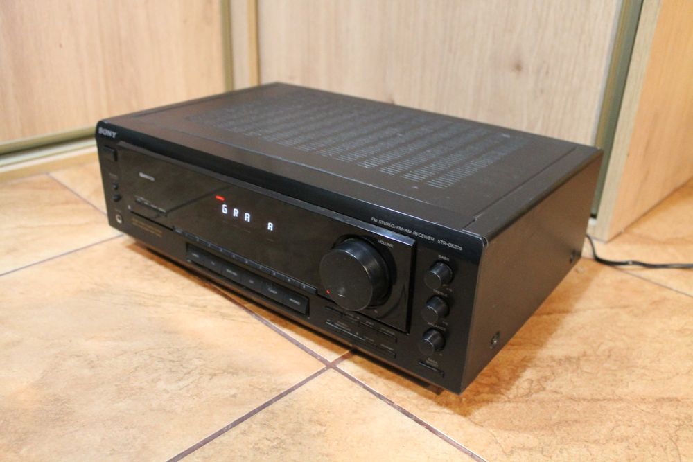 Amplituner Sony STR-DE205