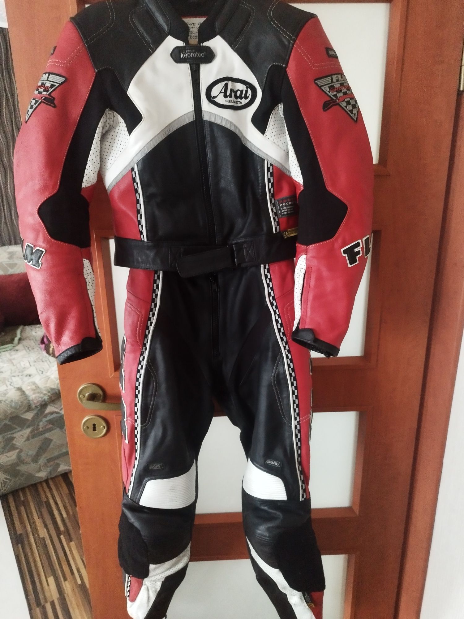Kombinezon motocyklowy