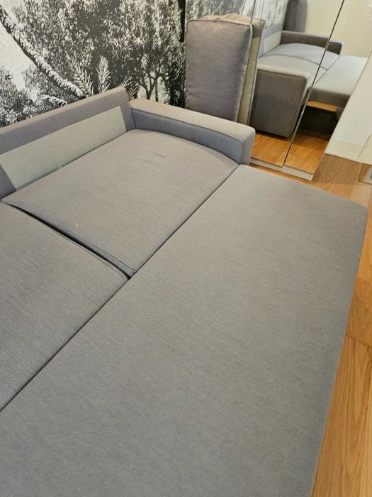 Sofá-cama cinzento. Como novo !