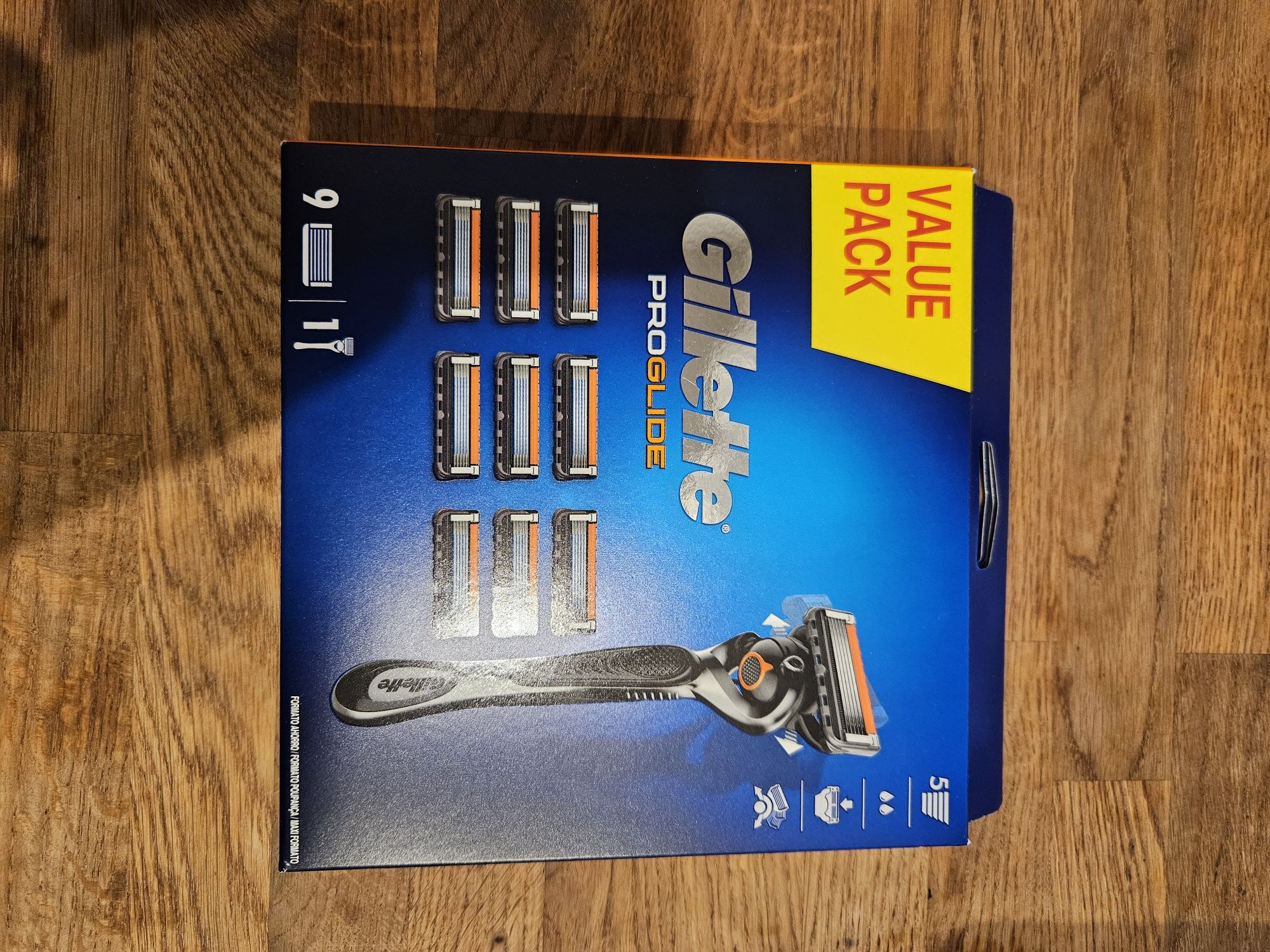 Gillette ProGlide – Zestaw Maszynka + 9 Wkładów (Value Pack)
