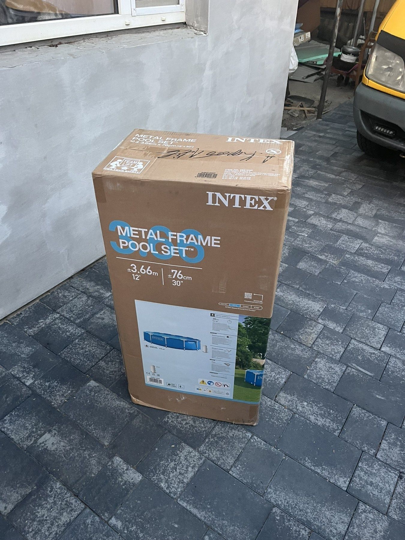 Продам басейн Intex