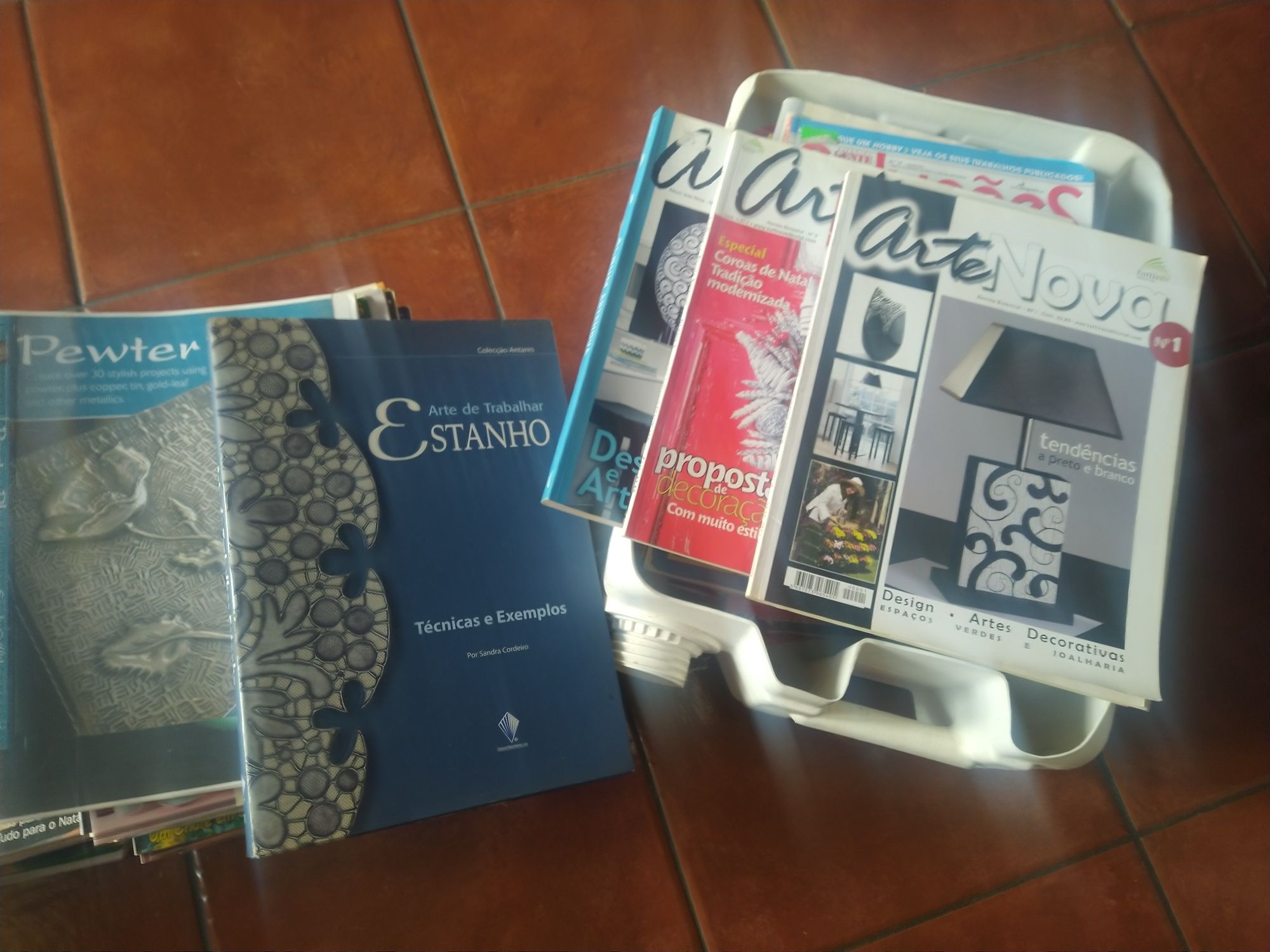 Mais de 100 Revistas de bricolage e decoraçao