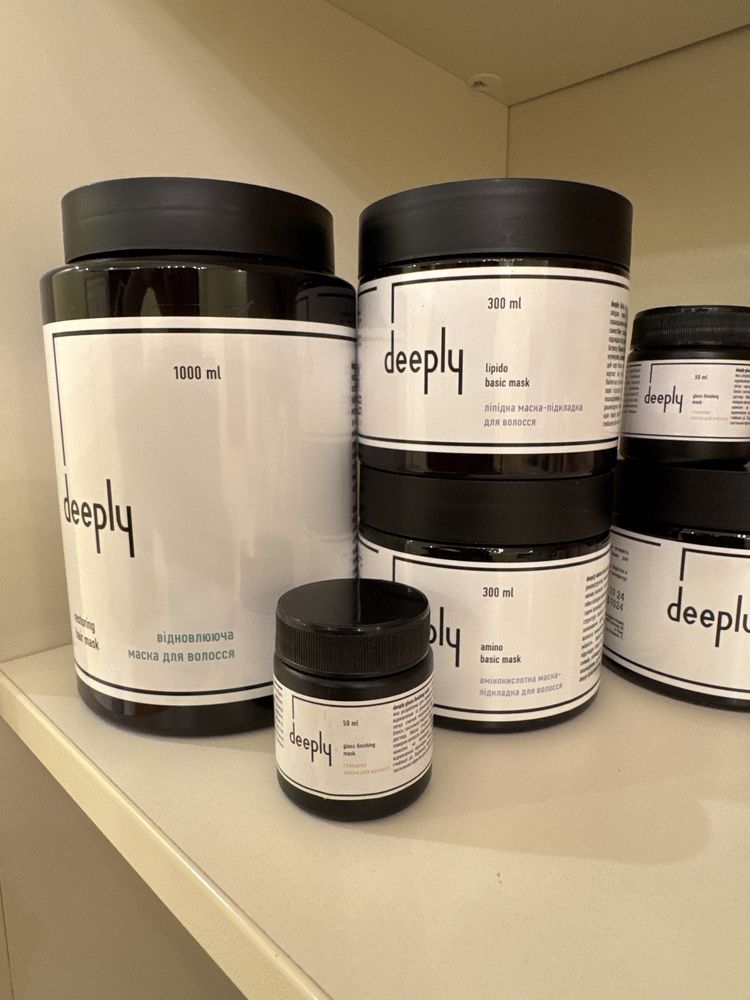 Deeply AMINO/ Lipido/Proteino MASK Глянцева, відновлююча, зволожуюча.