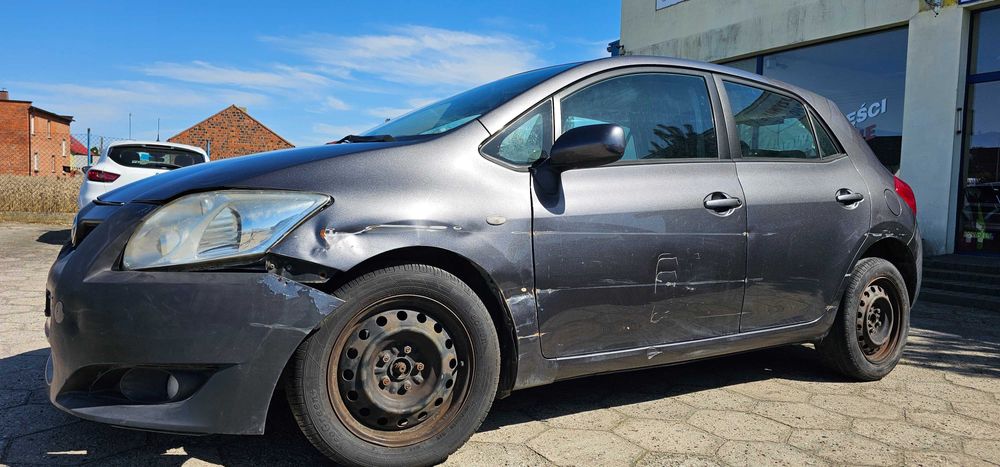 Toyota Auris 1.4 D4D 90 Km Automat Klima