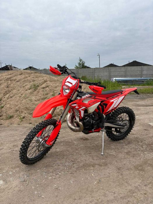 BETA 300 2T RR 2024