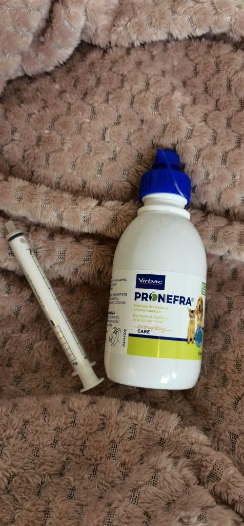 Pronefra 60ml zawiesina preparat na niewydolność nerek kot pies