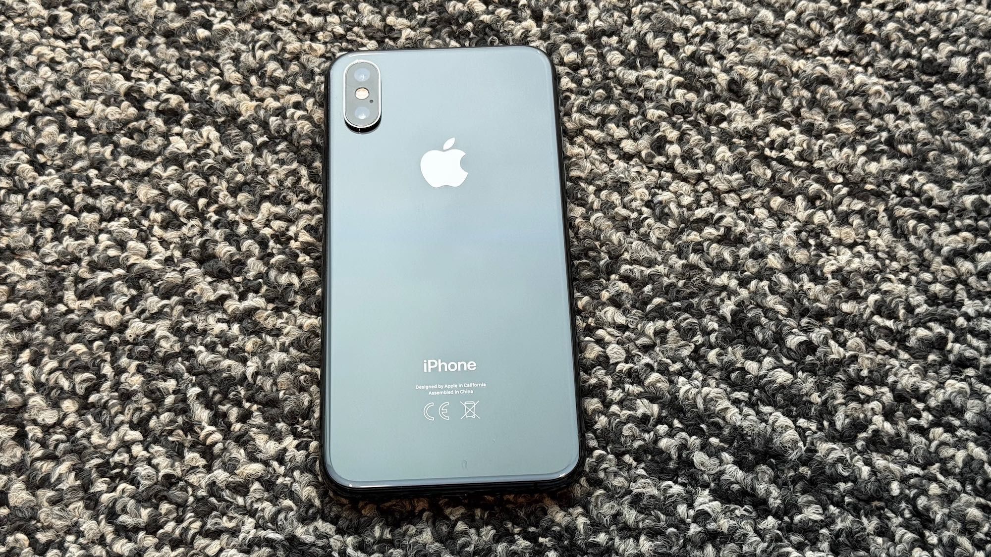 iPhone XS 256GB, gwiezdna szarość
