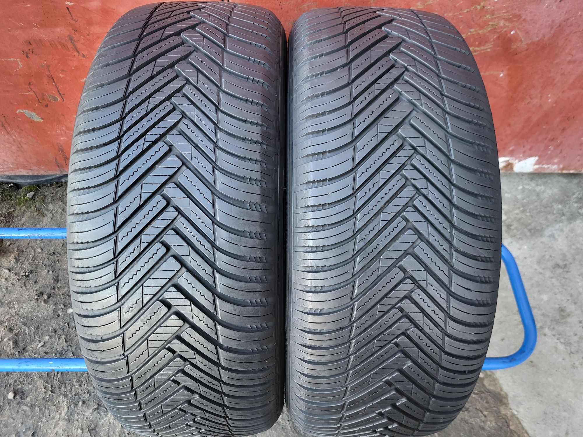 235/50/18 R18 Hankook Kinergy 4S 2шт ціна за 1шт шини