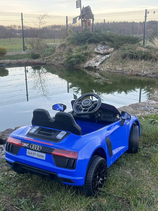 Auto na akumulator Audi R8 powystawowe Miękkie koła skórzane siedzenie