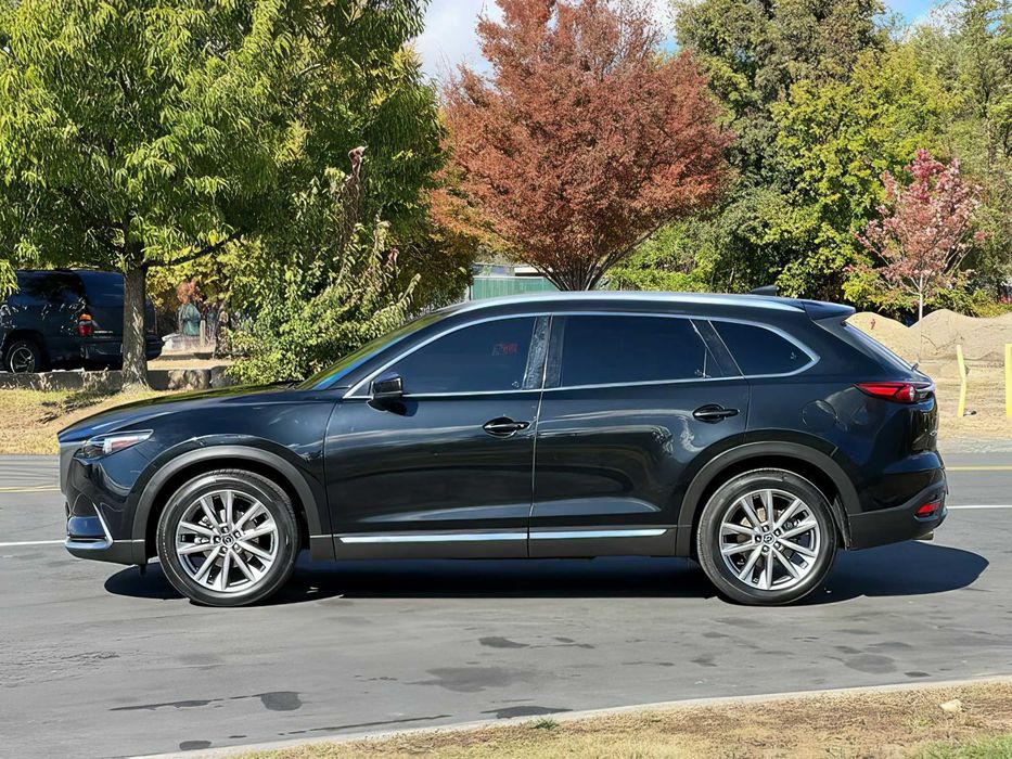 Mazda CX-9      2017