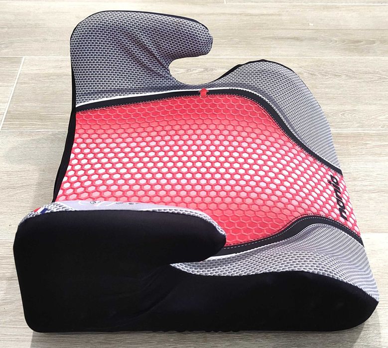 Assento/Banco Automóvel para Criança com peso entre os 15Kg e os 36Kg